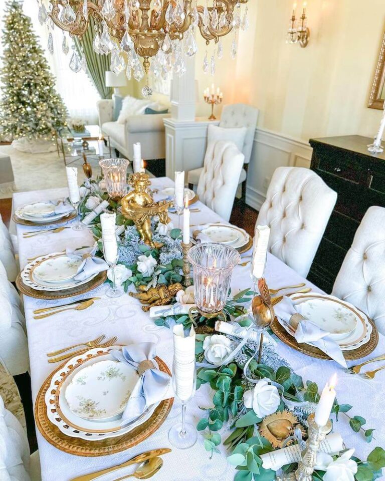 Christmas dinner table settings