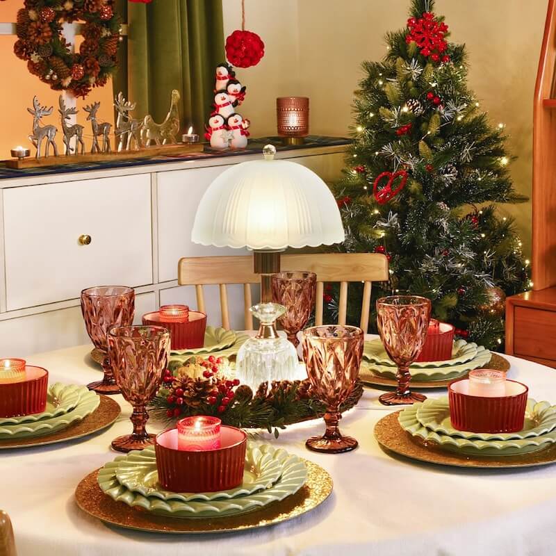 Christmas round table decorations