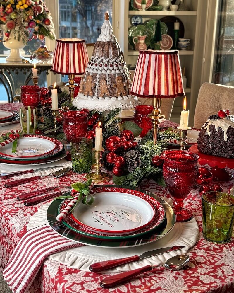 Christmas table settings