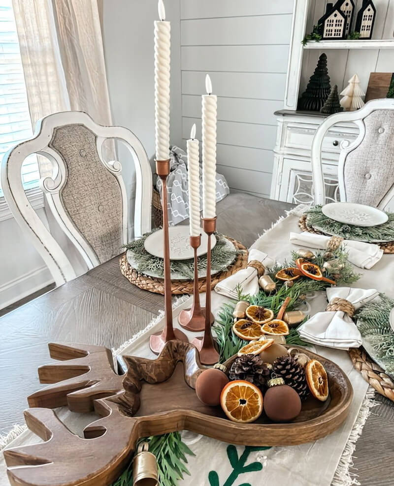 simple Christmas table decorations
