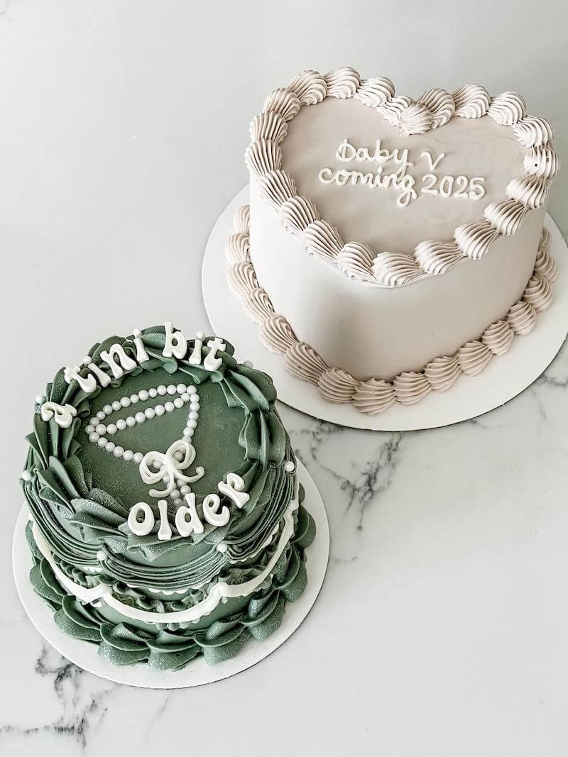 simple gender reveal cake ideas