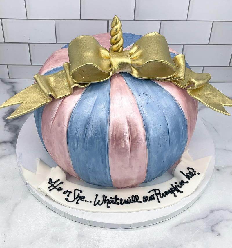 simple gender reveal cake ideas