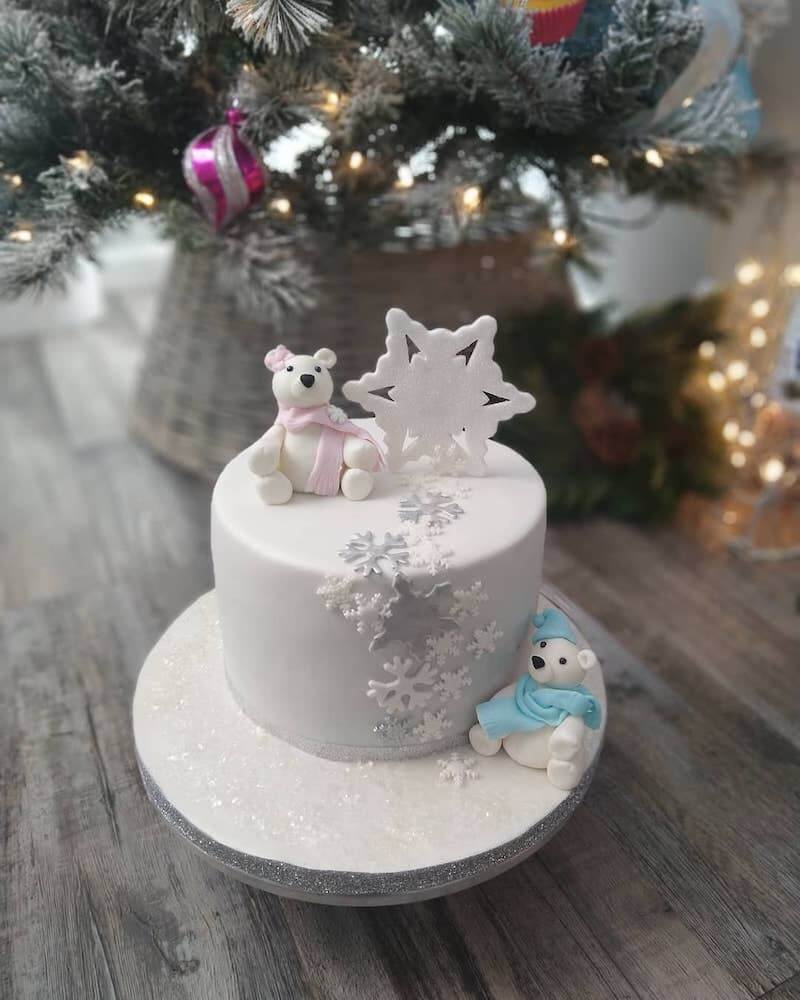 winter gender reveal ideas
